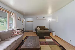 904 E Lexington Blvd, Eau Claire, WI 54701 - Photo 5