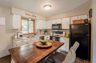 1127 5th St, Altoona, WI 54720 - Photo 9