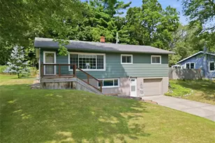 911 16th St, Menomonie, WI 54751 - Photo 29