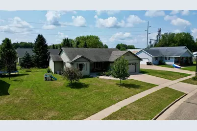 328 E Adams Avenue, Fall Creek, WI 54742 - Photo 49