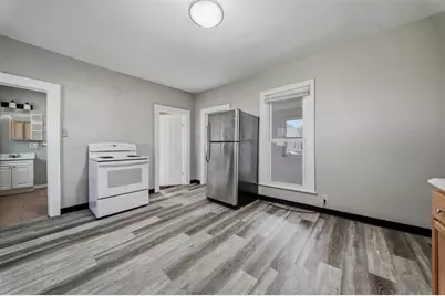 639 Niagara Street #1-2, Eau Claire, WI 54703 - Photo 5