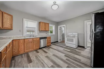 639 Niagara Street #1-2, Eau Claire, WI 54703 - Photo 3