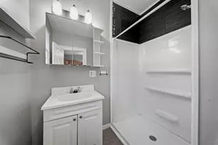 639 Niagara St, Eau Claire, WI 54703 - Photo 9
