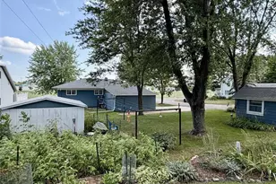 404 Edward St, Chippewa Falls, WI 54729 - Photo 35
