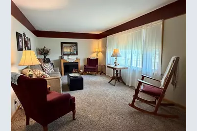 404 Edward Street, Chippewa Falls, WI 54729 - Photo 3