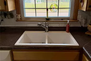 404 Edward St, Chippewa Falls, WI 54729 - Photo 11