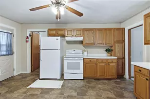125 W Mills St, Cadott, WI 54727 - Photo 7