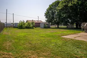 804 Thompson St, Bloomer, WI 54724 - Photo 15