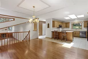 3728 Forest Heights Dr, Eau Claire, WI 54701 - Photo 9