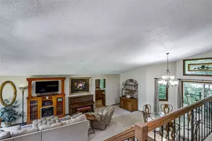 608 Manor Ct, Altoona, WI 54720 - Photo 15