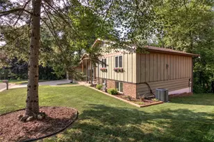 608 Manor Ct, Altoona, WI 54720 - Photo 33