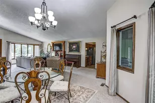 608 Manor Ct, Altoona, WI 54720 - Photo 51