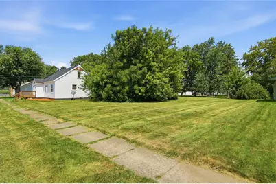 124 S Victory Street, Fall Creek, WI 54742 - Photo 9