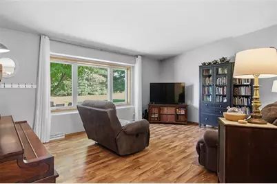 6903 Julius Drive, Eau Claire, WI 54701 - Photo 11