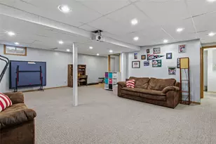 6903 Julius Dr, Eau Claire, WI 54701 - Photo 21