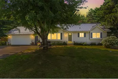 6903 Julius Drive, Eau Claire, WI 54701 - Photo 3