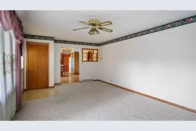 713 Dwight Street, Chippewa Falls, WI 54729 - Photo 5