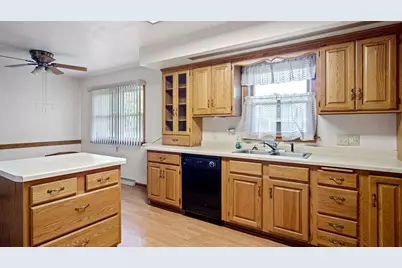 713 Dwight Street, Chippewa Falls, WI 54729 - Photo 7