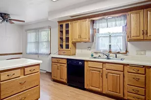 713 Dwight St, Chippewa Falls, WI 54729 - Photo 7