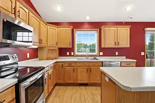 2115 Bordeaux Ct, Eau Claire, WI 54703 - Photo 13