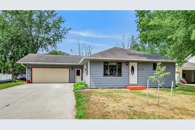 621 Park Place, Cadott, WI 54727 - Photo 1