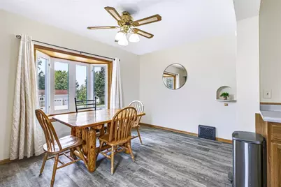 614 Park Avenue, Stanley, WI 54768 - Photo 17