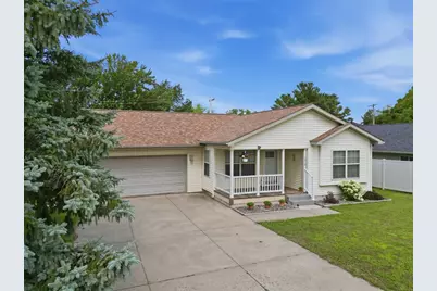 1012 Bartlett Avenue, Altoona, WI 54720 - Photo 3