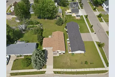 1012 Bartlett Avenue, Altoona, WI 54720 - Photo 9