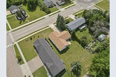 1012 Bartlett Avenue, Altoona, WI 54720 - Photo 11