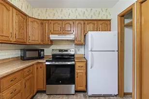 217 Poplar St, Cadott, WI 54727 - Photo 9