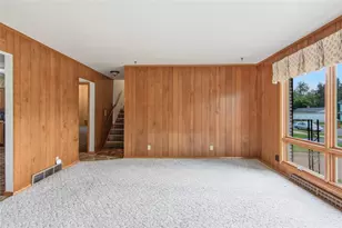 217 Poplar St, Cadott, WI 54727 - Photo 7