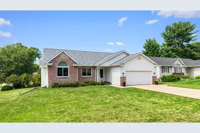 4414 Crest Court, Eau Claire, WI 54701 - Photo 1