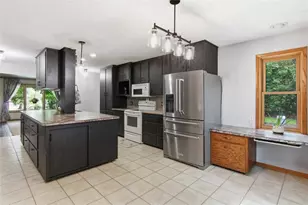 2319 Hillside Rd, Altoona, WI 54720 - Photo 7
