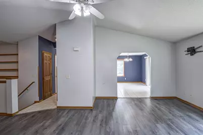 2728 Pine View Road, Eau Claire, WI 54703 - Photo 3