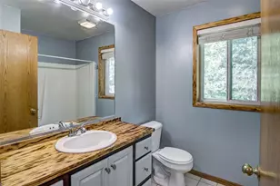2728 Pine View Rd, Eau Claire, WI 54703 - Photo 23