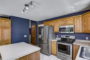 2728 Pine View Rd, Eau Claire, WI 54703 - Photo 7