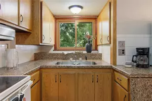 638 Selma St, Eau Claire, WI 54703 - Photo 9