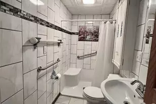913 Summer St, Eau Claire, WI 54701 - Photo 25