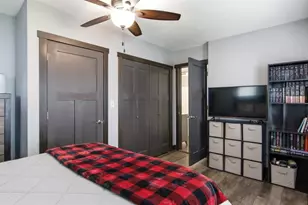2425 7th St, Eau Claire, WI 54703 - Photo 13
