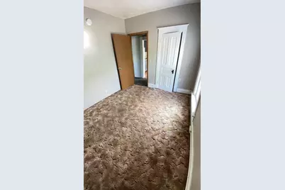 457 Summit Avenue #1-3, Eau Claire, WI 54701 - Photo 5