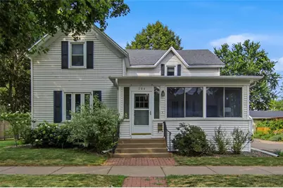 204 Gilbert Avenue, Eau Claire, WI 54701 - Photo 1