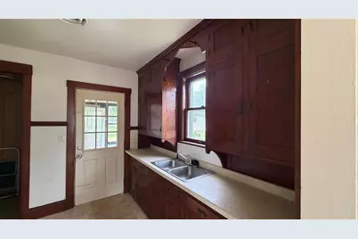 236 First Avenue, Chippewa Falls, WI 54729 - Photo 5