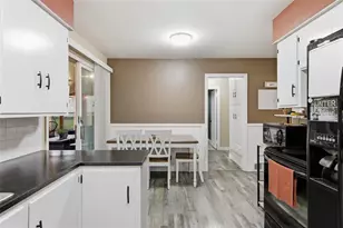 3008 3rd St, Eau Claire, WI 54703 - Photo 9
