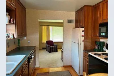 2120 Valmont Avenue, Eau Claire, WI 54701 - Photo 13