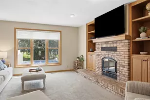 4545 Palmer Ln, Eau Claire, WI 54701 - Photo 7