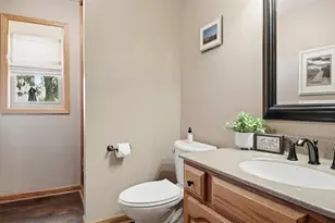 4545 Palmer Ln, Eau Claire, WI 54701 - Photo 33