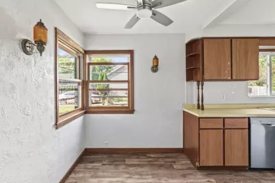 2404 Willis Avenue, Eau Claire, WI 54703 - Photo 11