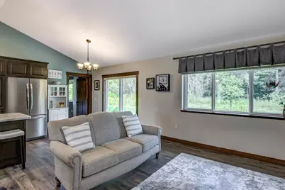 1868 Willow Creek Parkway, Chippewa Falls, WI 54729 - Photo 5