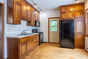 211 W 2nd St, Ladysmith, WI 54848 - Photo 3