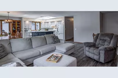 1439 Cummings Avenue, Eau Claire, WI 54701 - Photo 5